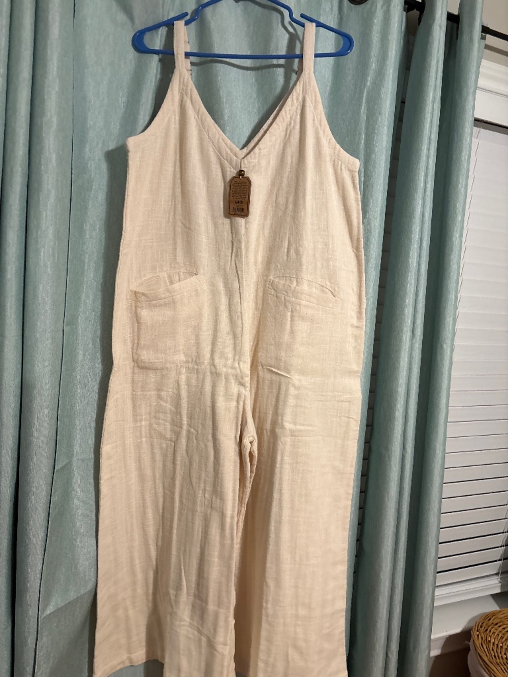 Natural Life jumper in Crean. NWT size L